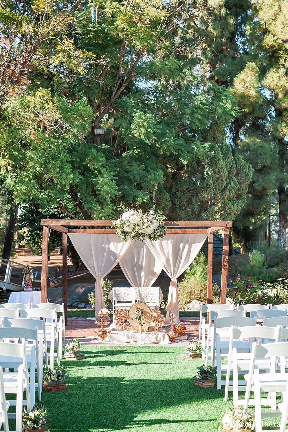 Chateau de Vie Wedding Chandler Wedding April Maura Photography